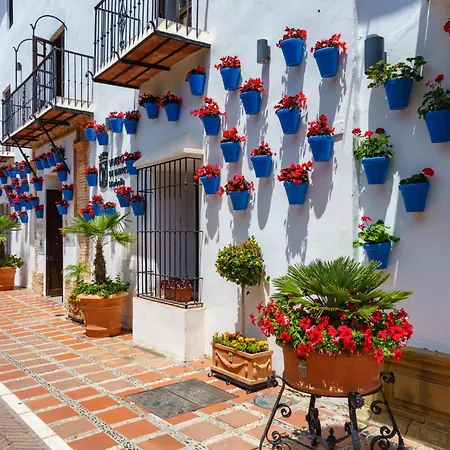 Apartment Lorcrisur By Interhome Marbella
